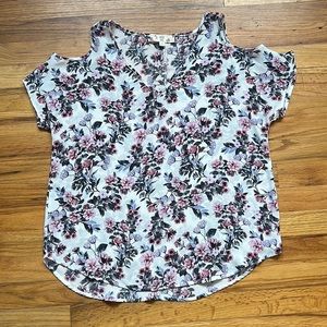 Hippie rose floral print cold shoulder top
